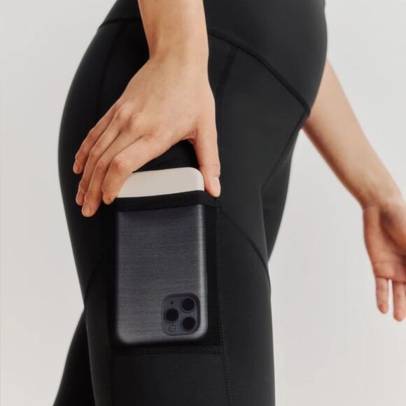 KNIX LeakStrong™ Leakproof Legging Medium - Picture 2 of 13